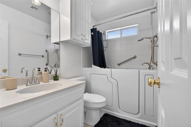 2885 NW 16th Street, Newcastle, OK 73065