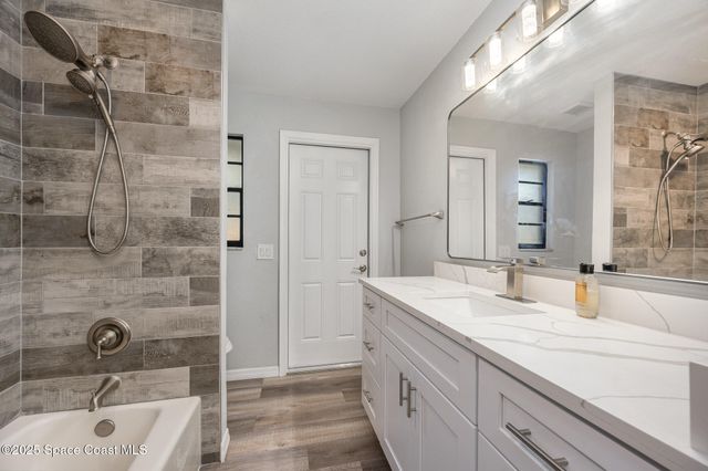 1521 Baker Street NE, Palm Bay, FL 32907