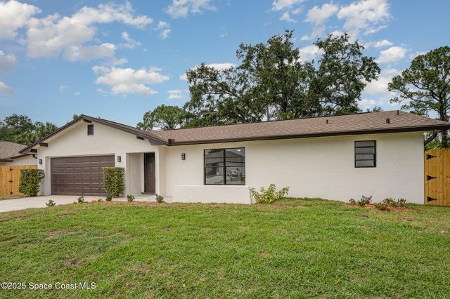 1521 Baker Street NE, Palm Bay, FL 32907
