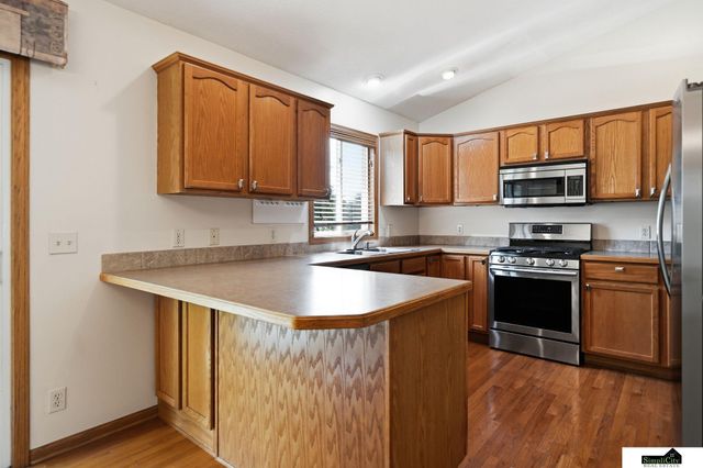 5241 N 11Th Street, Lincoln, NE 68521