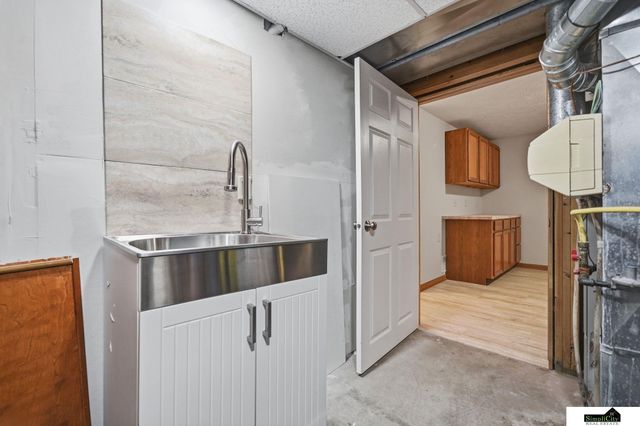 5241 N 11Th Street, Lincoln, NE 68521