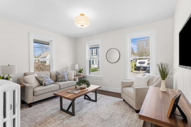3 Niles Street, Dover, NH 03820