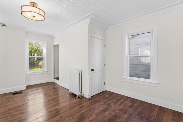 3 Niles Street, Dover, NH 03820