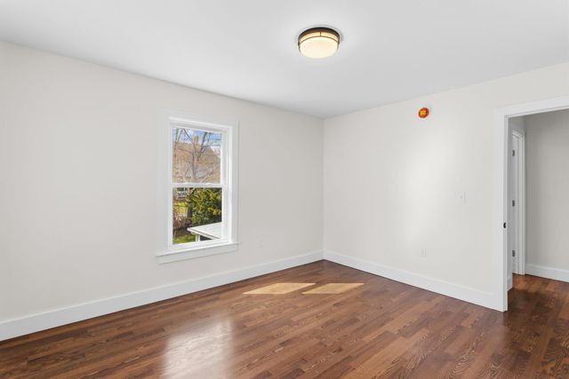 3 Niles Street, Dover, NH 03820