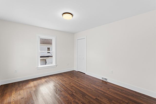 3 Niles Street, Dover, NH 03820