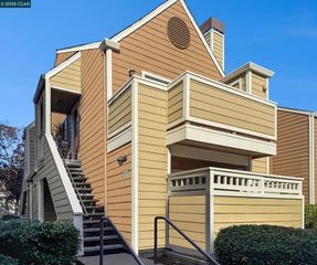 255 Reflections Dr 21, San Ramon, CA 94583