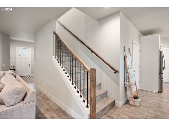 2188 Sw WALLULA Ln, Gresham, OR 97080