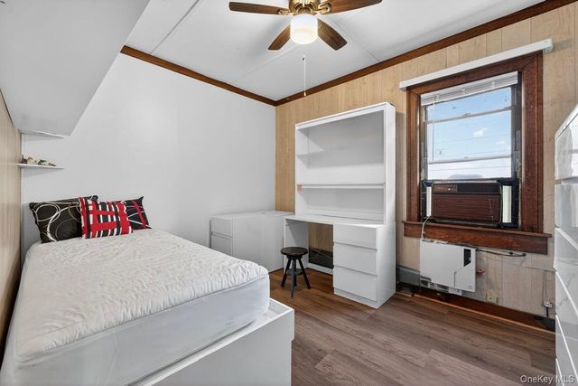 7748 74th Street, Glendale, NY 11385