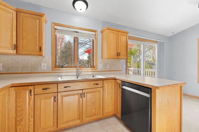 875 18th Street SE, Owatonna, MN 55060