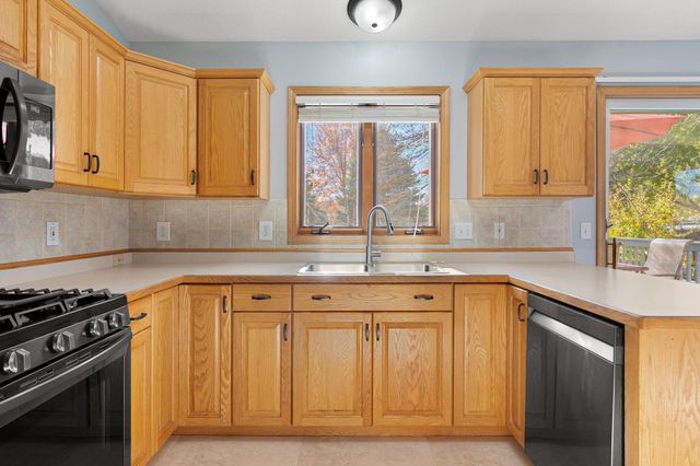 875 18th Street SE, Owatonna, MN 55060