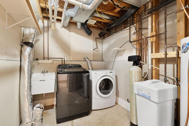 875 18th Street SE, Owatonna, MN 55060