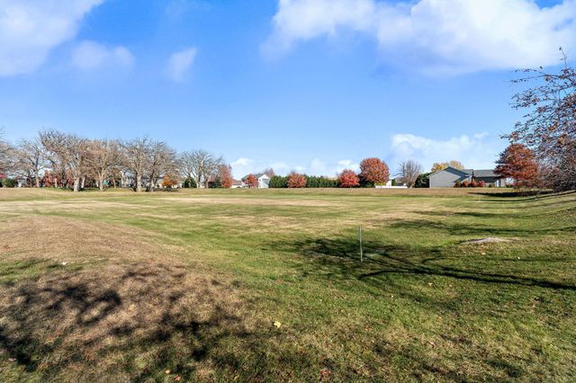 875 18th Street SE, Owatonna, MN 55060