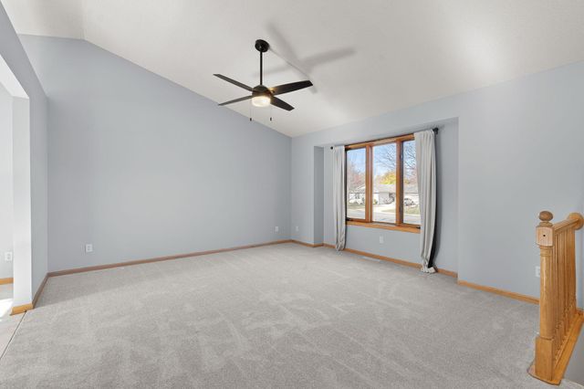 875 18th Street SE, Owatonna, MN 55060