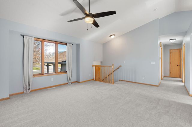 875 18th Street SE, Owatonna, MN 55060