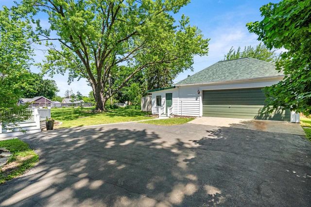 911 Watson Street, Ripon, WI 54971