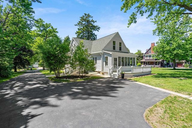 911 Watson Street, Ripon, WI 54971
