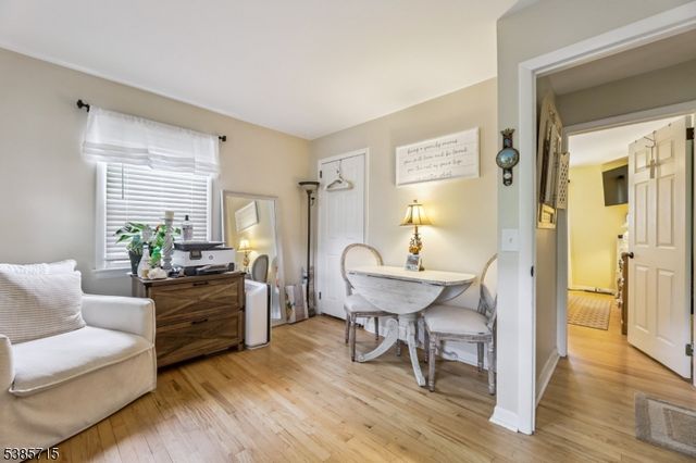 45 Maplewood Ave, Wayne Twp., NJ 07470