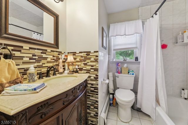 45 Maplewood Ave, Wayne Twp., NJ 07470
