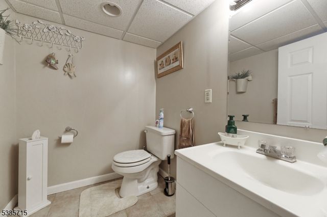 45 Maplewood Ave, Wayne Twp., NJ 07470