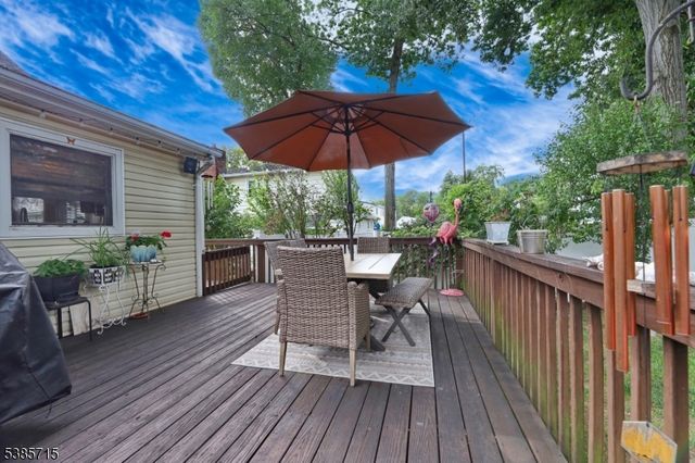 45 Maplewood Ave, Wayne Twp., NJ 07470
