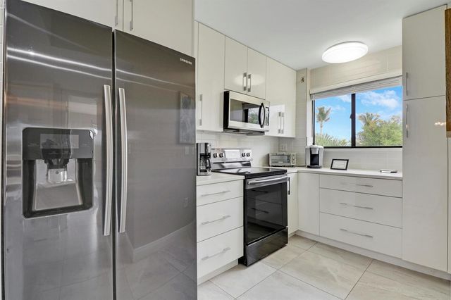 360 Bella Vista Court N 60, Jupiter, FL 33477