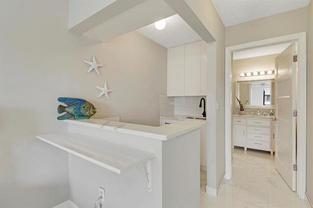 360 Bella Vista Court N 60, Jupiter, FL 33477