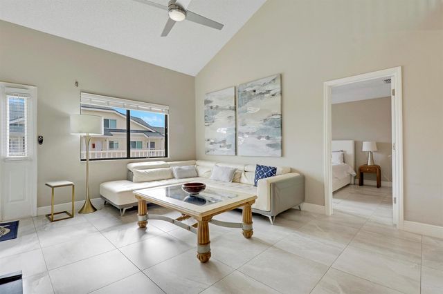 360 Bella Vista Court N 60, Jupiter, FL 33477