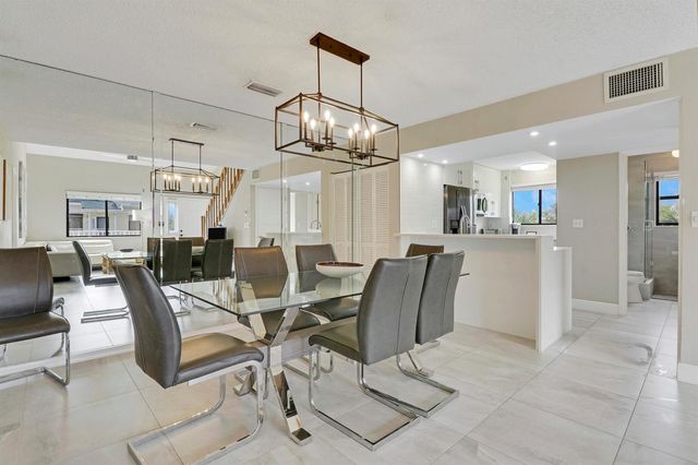 360 Bella Vista Court N 60, Jupiter, FL 33477
