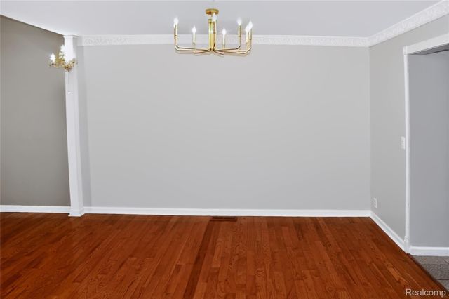 7364 Balsam Court Unit 32, West Bloomfield Charter Township, MI 48322