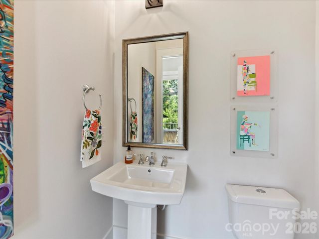 6531 Hazelton Drive, Charlotte, NC 28210