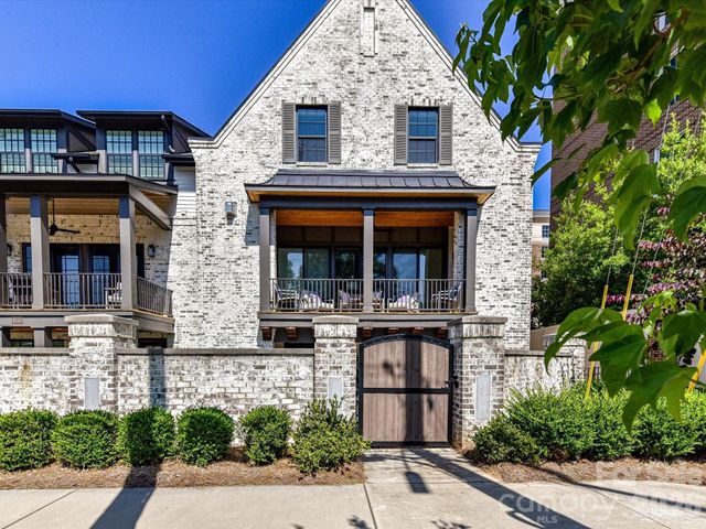 6531 Hazelton Drive, Charlotte, NC 28210