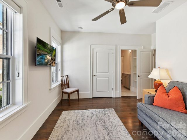 6531 Hazelton Drive, Charlotte, NC 28210