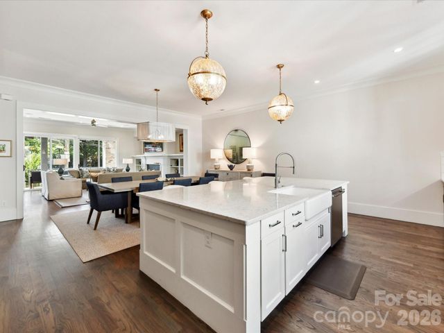 6531 Hazelton Drive, Charlotte, NC 28210