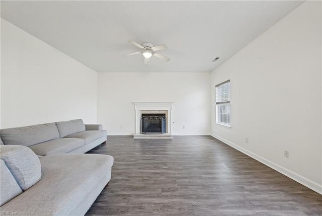 6709 Glasgow ST, Suffolk, VA 23435