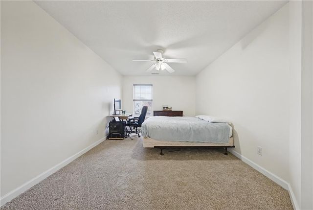 6709 Glasgow ST, Suffolk, VA 23435