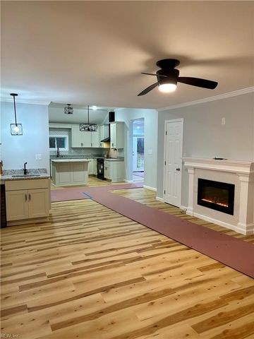 509 Head Of River RD, Chesapeake, VA 23322