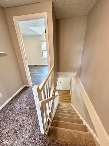 7975 Glen View Drive, Indianapolis, IN 46236