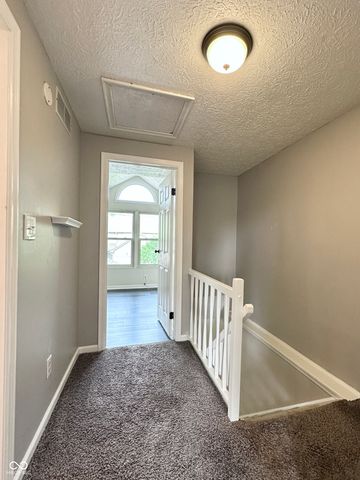 7975 Glen View Drive, Indianapolis, IN 46236