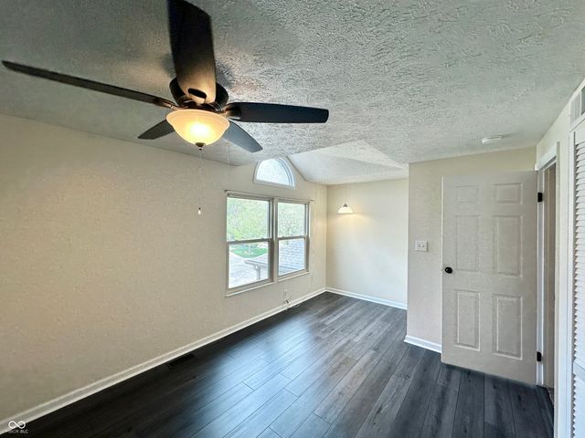 7975 Glen View Drive, Indianapolis, IN 46236