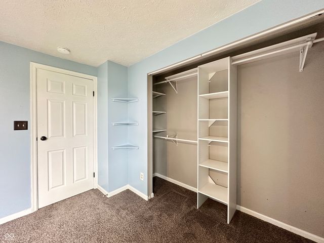 7975 Glen View Drive, Indianapolis, IN 46236