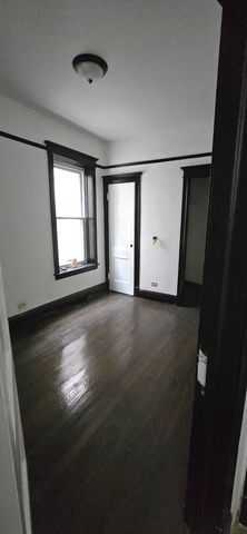 6522 S Paulina Street, Chicago, IL 60636