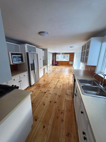 140 Fire Road 12, Lancaster, MA 01523