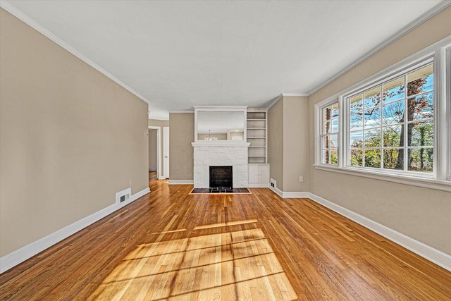 2715 Creston AVE, Roanoke, VA 24015