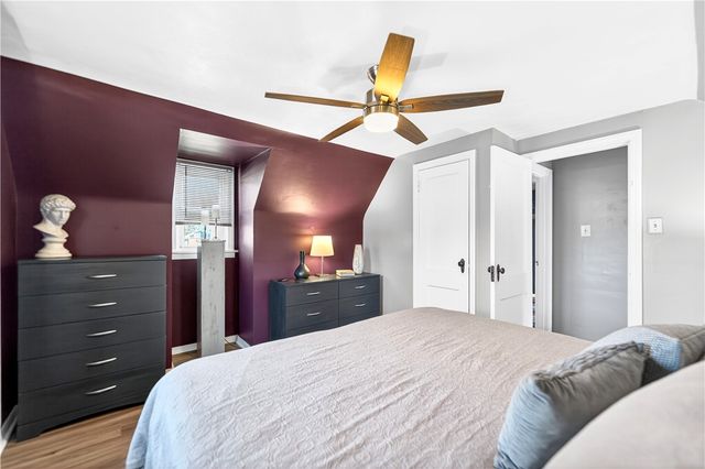 447 Meadowbrook Dr, N Versailles, PA 15137