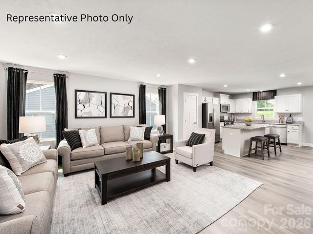 930 Pemberley Street, Lancaster, SC 29720