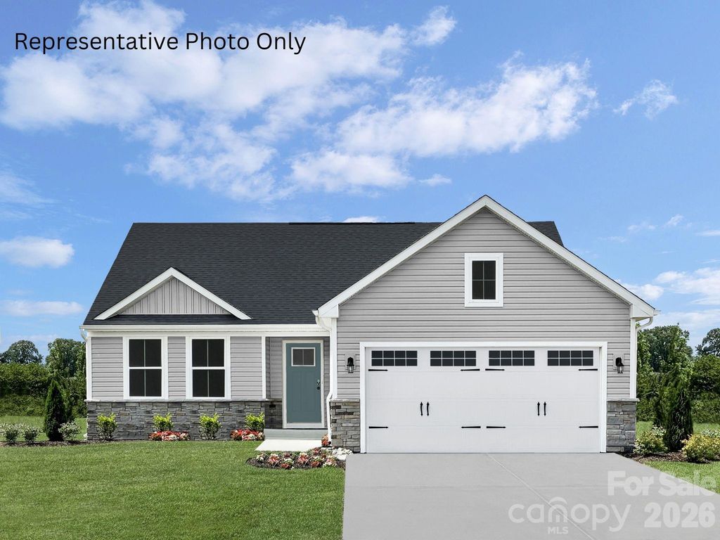 930 Pemberley Street, Lancaster, SC 29720