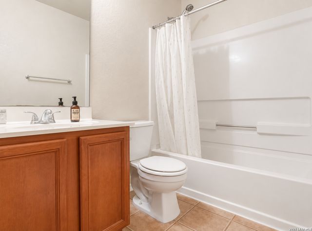 16122 Ambush Grv, San Antonio, TX 78247
