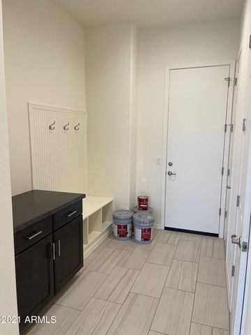 1964 W KINFIELD Trail, Phoenix, AZ 85085