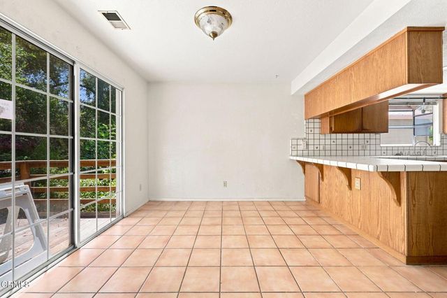 87 Olive Street, Oak View, CA 93022