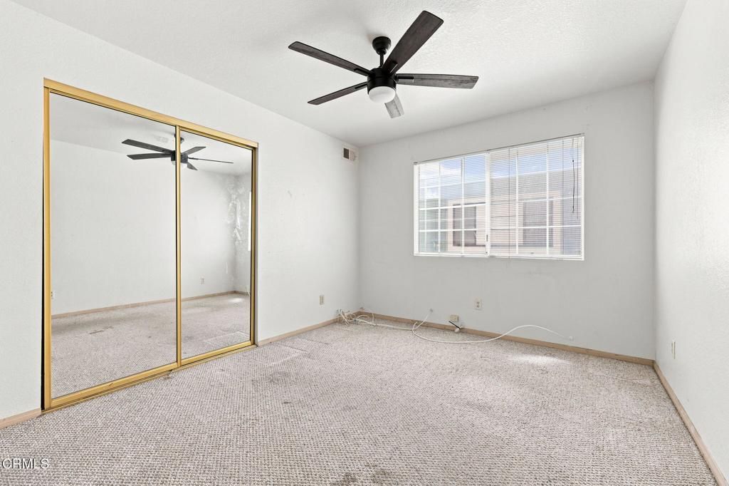 Image 15 of property listing at 87 Olive Street, Oak View, CA 93022